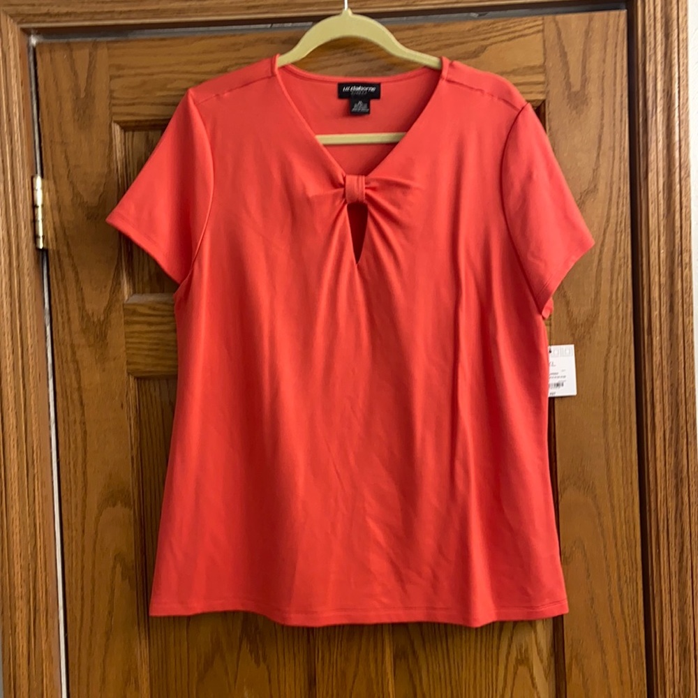 Coral pink tee